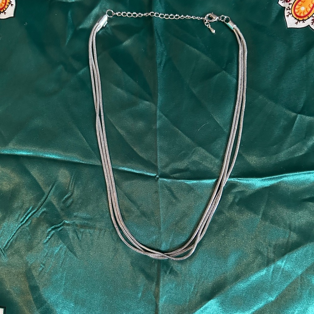 3-chain layered Silver Necklace